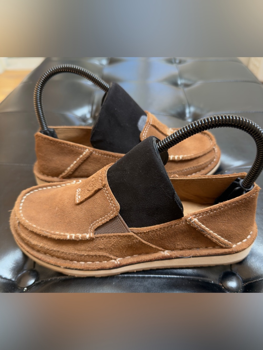 Ariat Women’s Cruiser Brown Bomber Suede Slip On Shoes Size 5.5 Western Rodeo